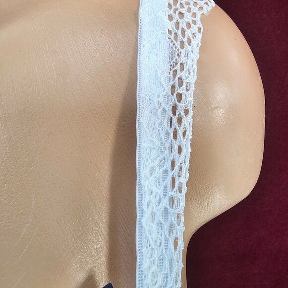 Frederick's of Hollywood Saffron Lace Push Up Bra - 34C - NWT - Picture 5 of 14